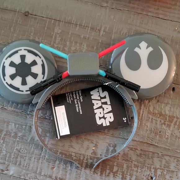 Star Wars Accessories - Star Wars Grey Rebel & Empire Light-Up Ears Headband with Red and Teal Sabers
